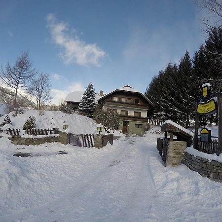 Pension zur Heiligen Krone Mauterndorf  Exterior foto