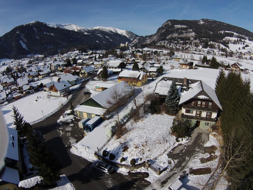 Pension zur Heiligen Krone Mauterndorf  Exterior foto